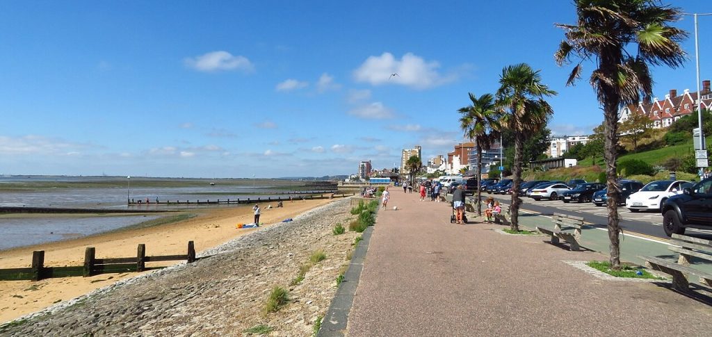 Seafront, Westcliff on Sea: Gardening Services in Westcliff, Essex